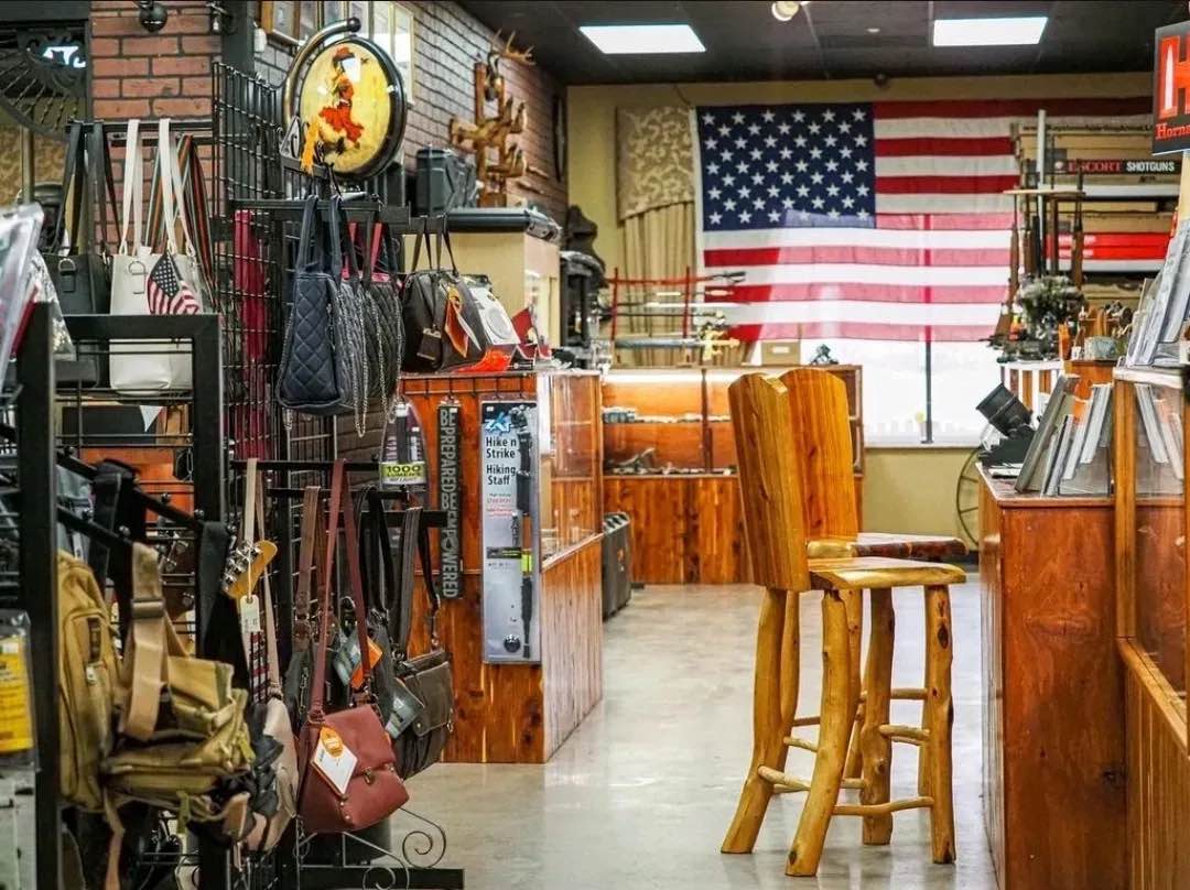 Gun Shop Brandinf & Website Design